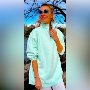 Sloppy Joe UK women’s half zip mint green sweatshirt size 1